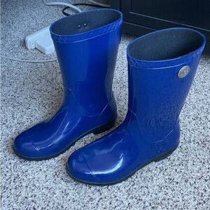 UGG rainboots